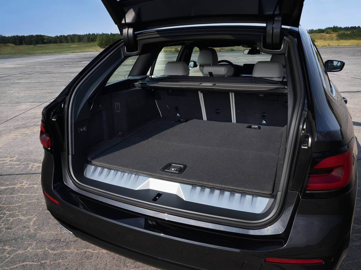 BMW 530e - BMW 5-serie Plug in Hybrid - Holmgrens Bil